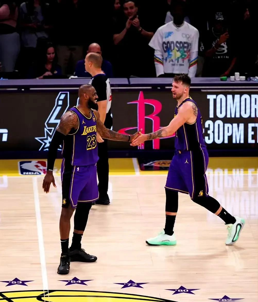 快船vs灰熊第五场_(快船vs灰熊第五场直播) 第1张 快船vs灰熊第五场_(快船vs灰熊第五场直播) 第1张