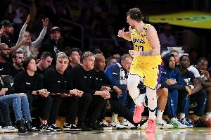 nba比赛录像回放微博_(nba比赛录像全场录像微博)