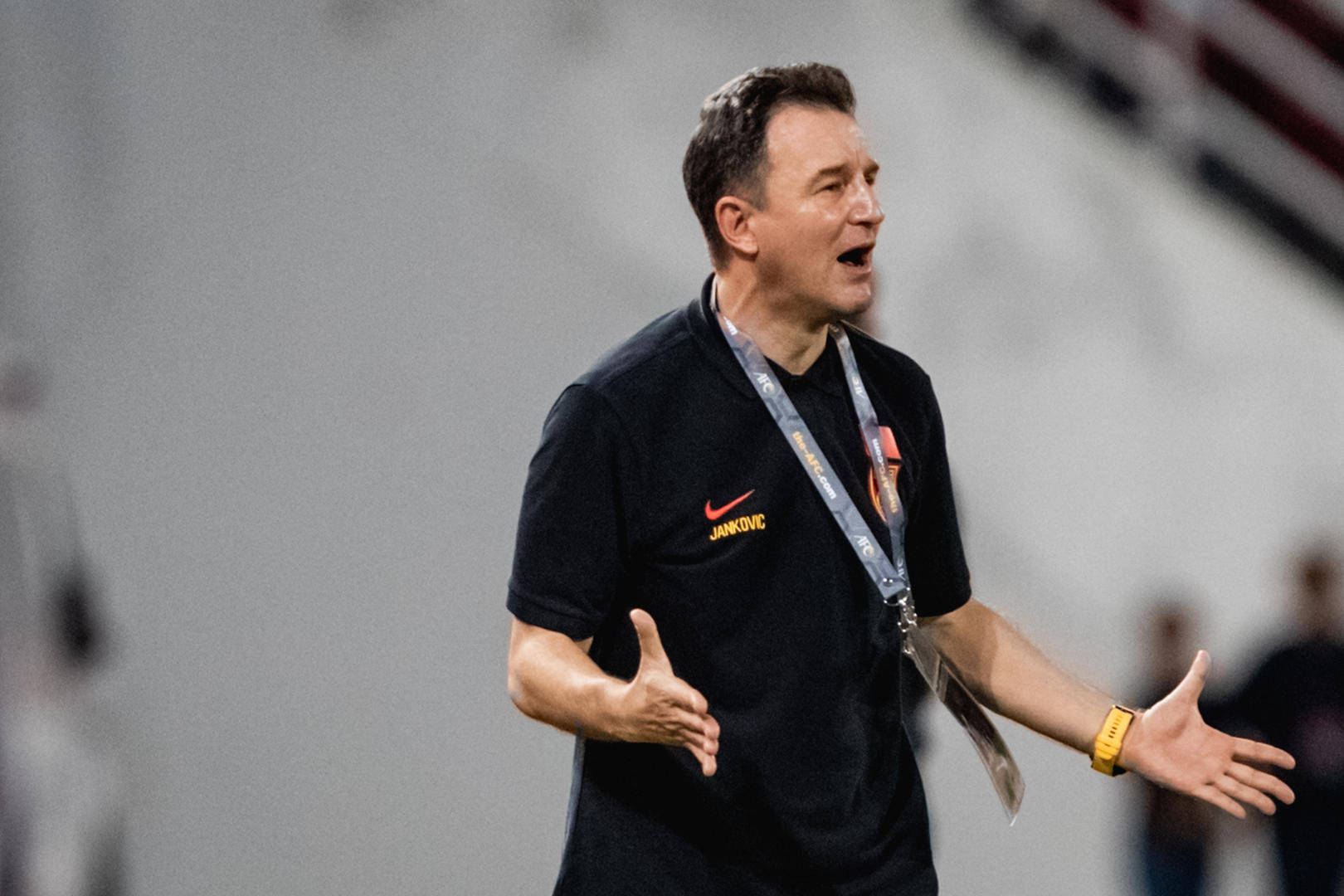 包含韩媒称克林斯曼有望执教国足遭国内记者否认的词条