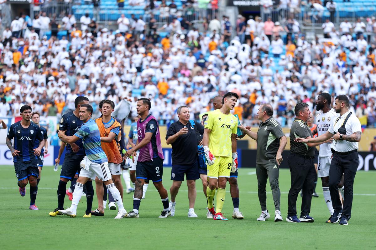 关于世俱杯奥克兰城VS博卡青年前瞻两国足球水准相差甚远的信息