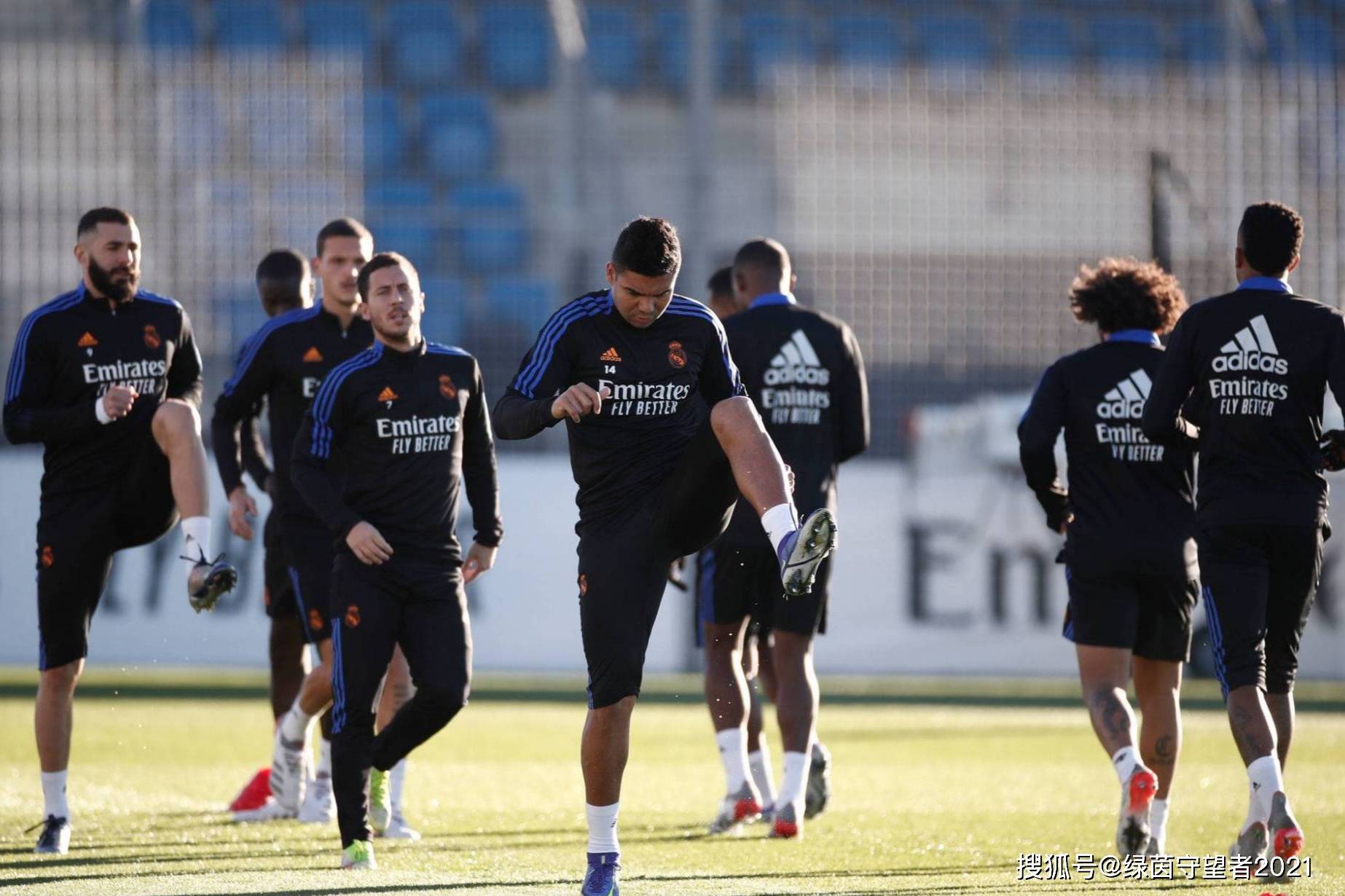 曝皇马希望出售阿拉巴和门迪两人均合同在身 第1张 曝皇马希望出售阿拉巴和门迪两人均合同在身 第1张