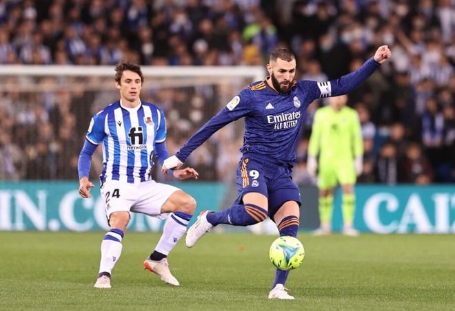 曝皇马希望出售阿拉巴和门迪两人均合同在身 第2张 曝皇马希望出售阿拉巴和门迪两人均合同在身 第2张