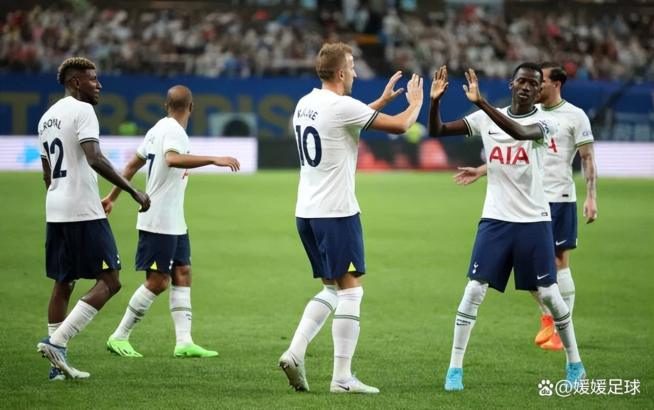 关于阿斯顿维拉VS水晶宫保级队遇劲旅实时解说免费在线观赛的信息