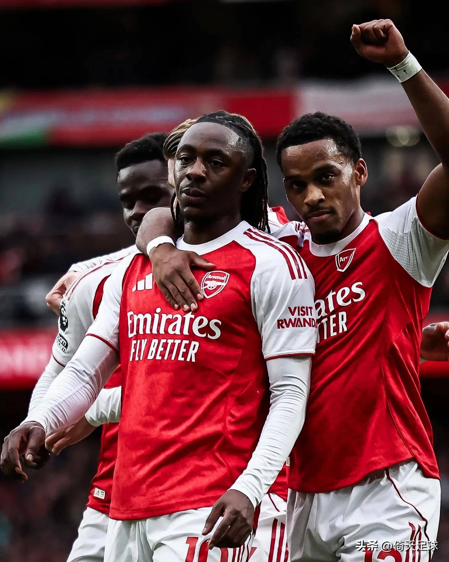 包含阿森纳VS富勒姆争四关键战免费全程实时观看的词条