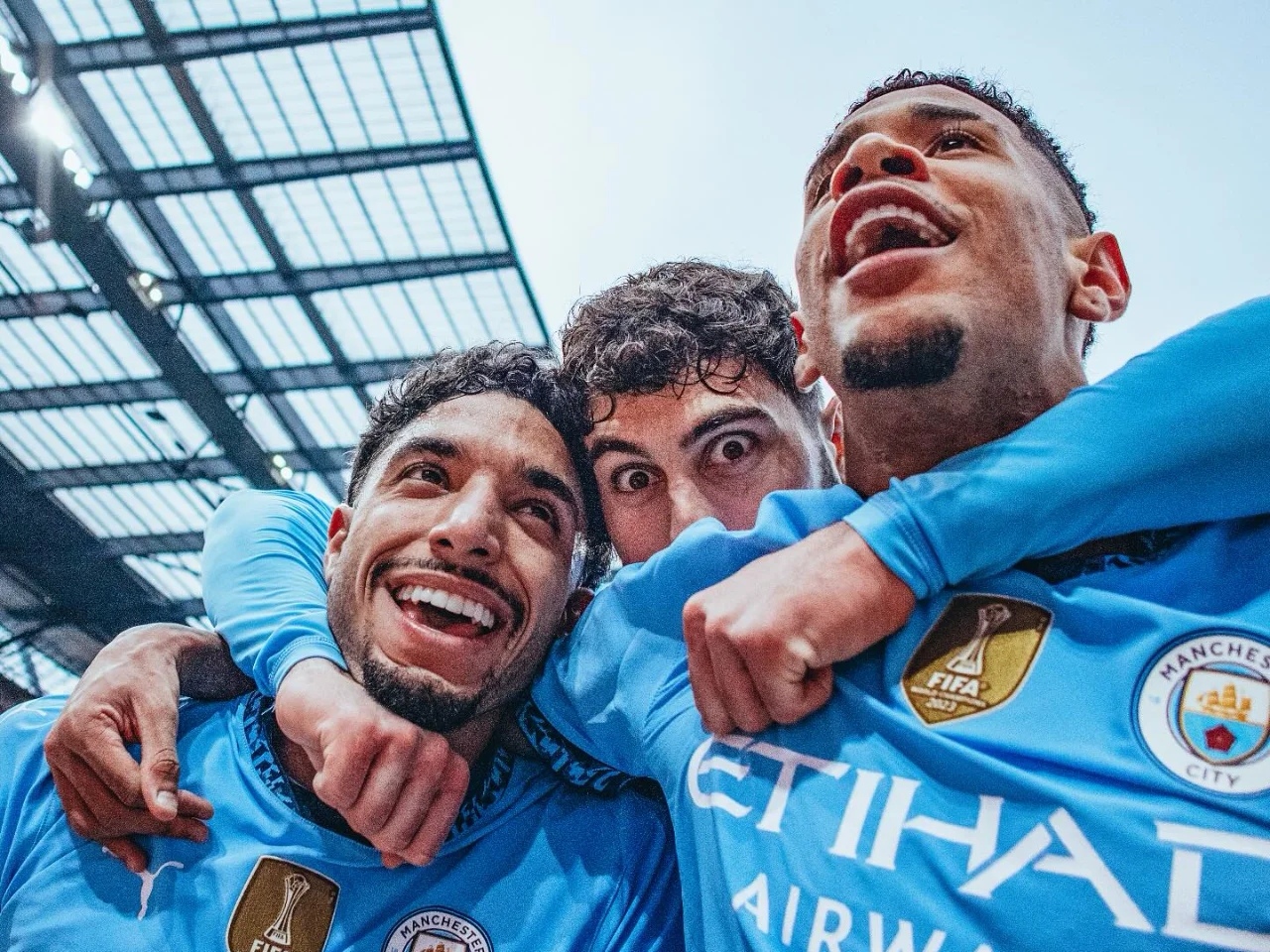 包含曼城VS纽卡斯尔榜首巩固战超清无卡顿观赛的词条