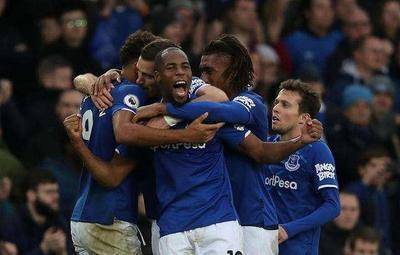 关于英超桑德兰1-1埃弗顿桑德兰升至第四的信息