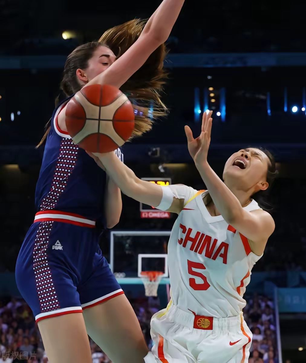 捷女杯:哈维若夫女篮VS奥斯特拉瓦女篮的简单介绍  第1张