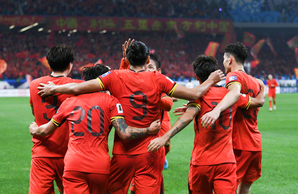 国足提前出局无缘世界杯38年首次输印尼的简单介绍  第2张