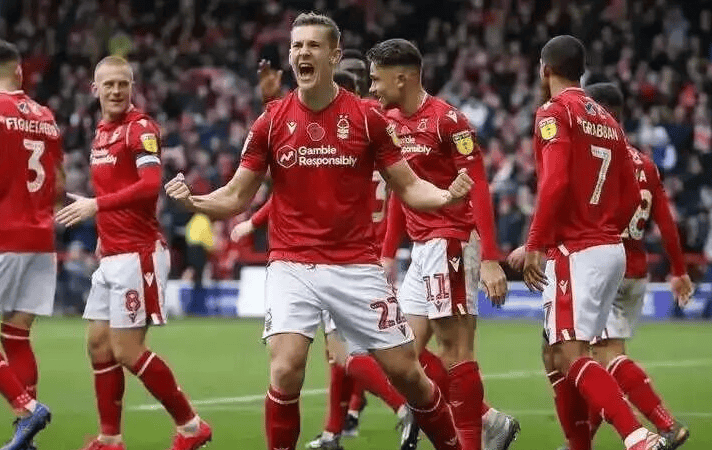 英超阿斯顿维拉4-0伯恩茅斯大马丁扑点巴克利、马伦替补建功的简单介绍