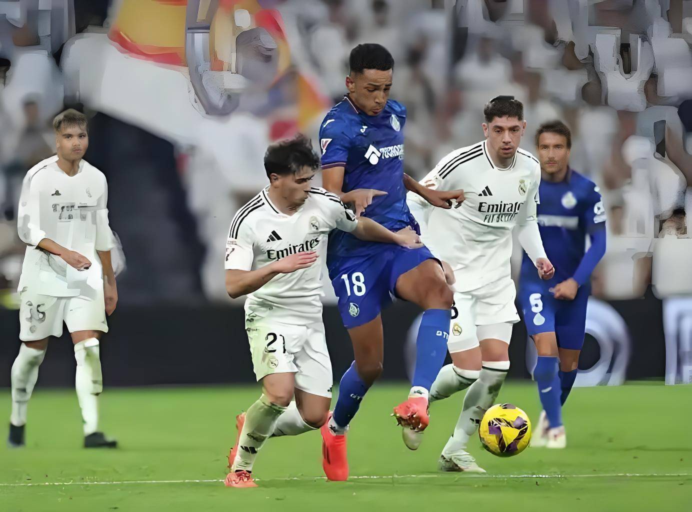 包含西甲皇家马德里VS瓦伦西亚比赛分析银河战舰再添三分的词条 第2张 包含西甲皇家马德里VS瓦伦西亚比赛分析银河战舰再添三分的词条 第2张