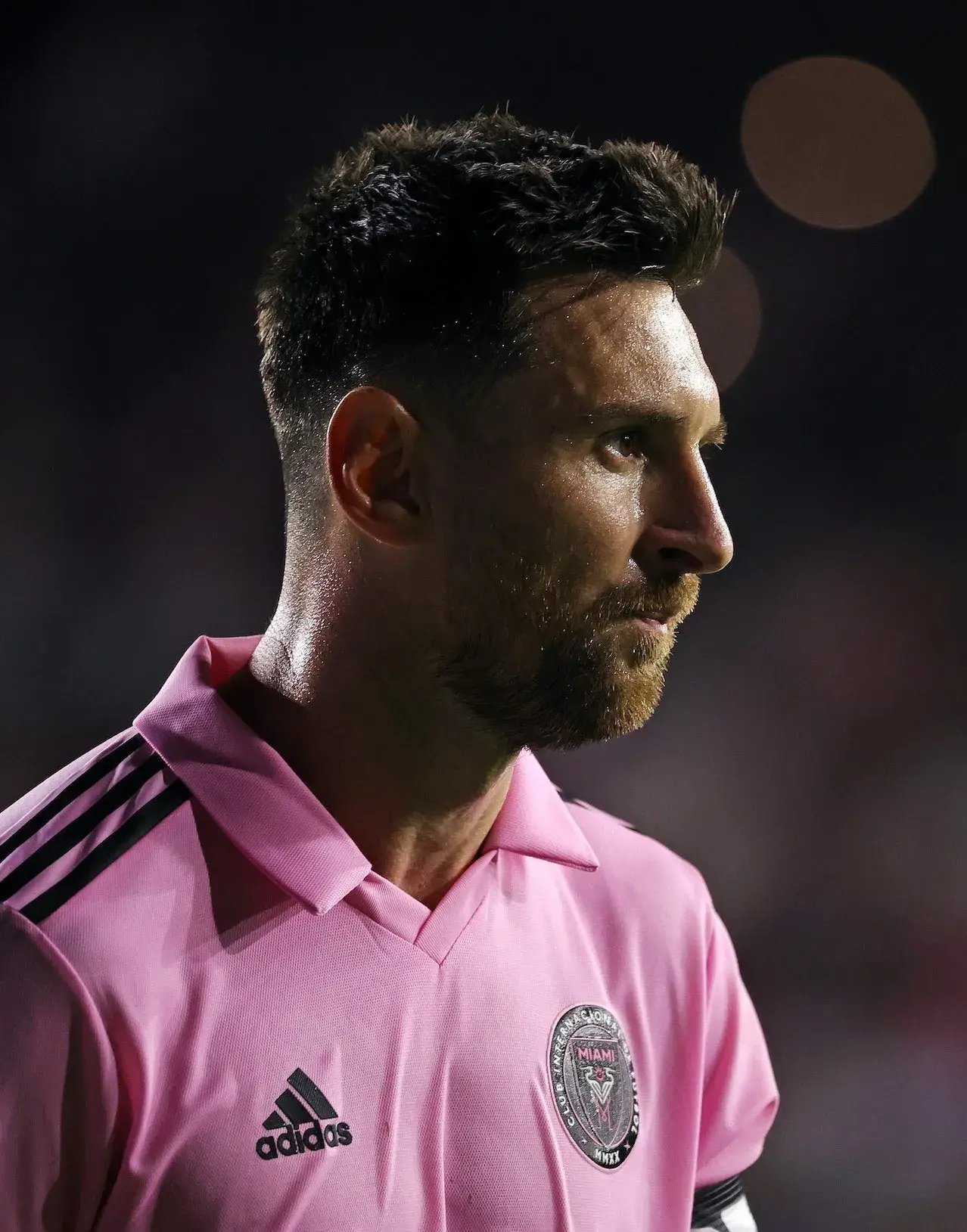 弗林蓬腿筋受伤球员无缘接下来几场联赛的简单介绍  第1张