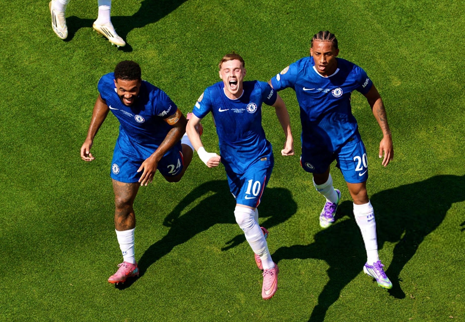 阿森西奥年薪1000万欧吓退费内巴切但确定的是他将离开巴黎的简单介绍  第1张