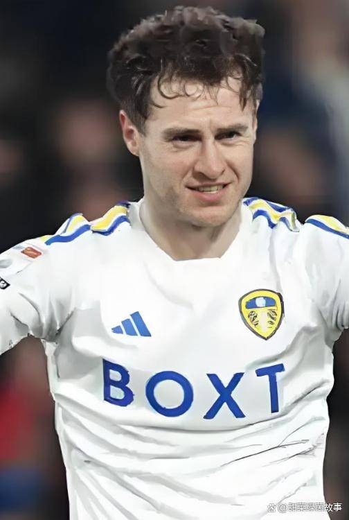 拜仁与主帅孔帕尼续约至2029年率队取得开局11连胜的简单介绍  第1张