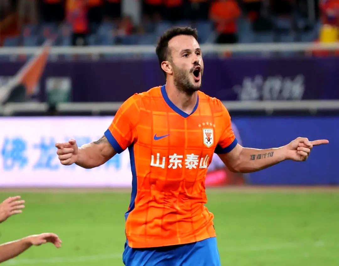 包含山东泰山队14日出征深圳球队很可能无法凑齐23人名单的词条  第1张