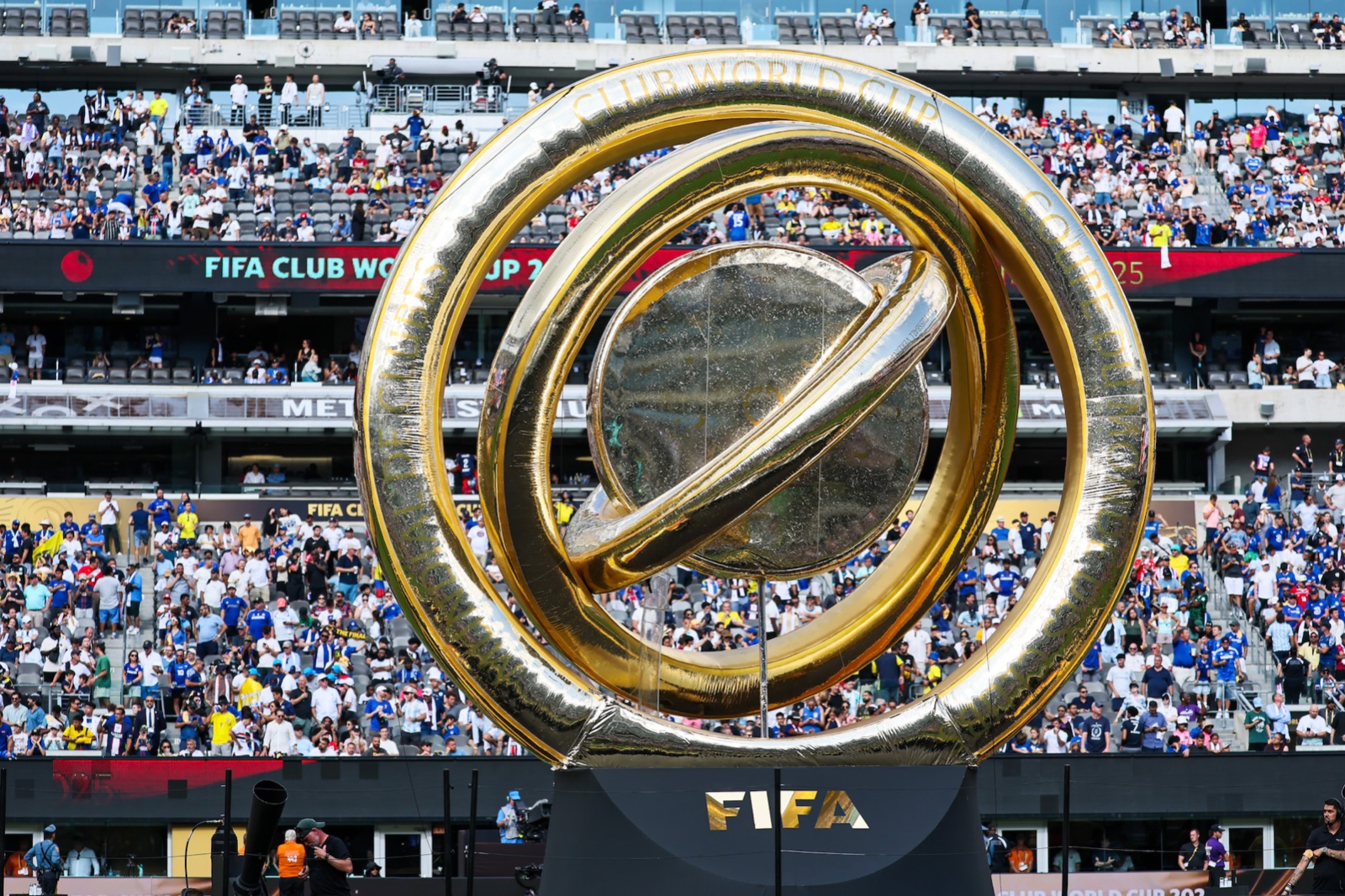 世俱杯后大巴黎放了23天假14日迎来欧超杯的简单介绍