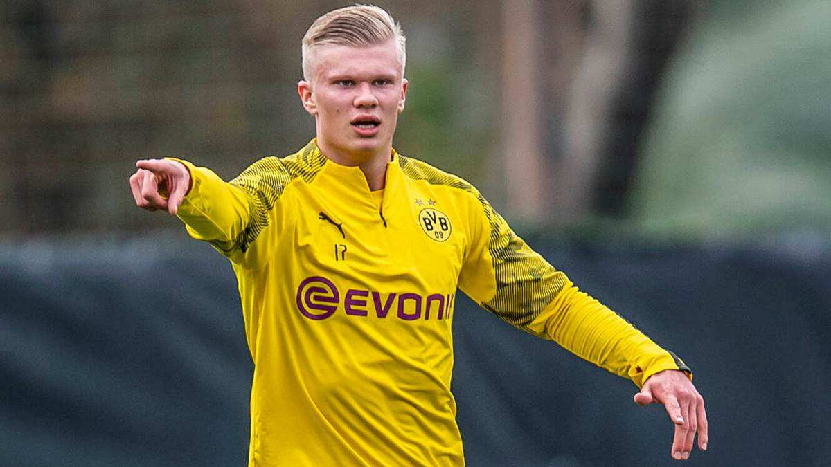 包含德甲圣保利VS多特蒙德比分预测大黄蜂争取用胜利开始新赛季的词条