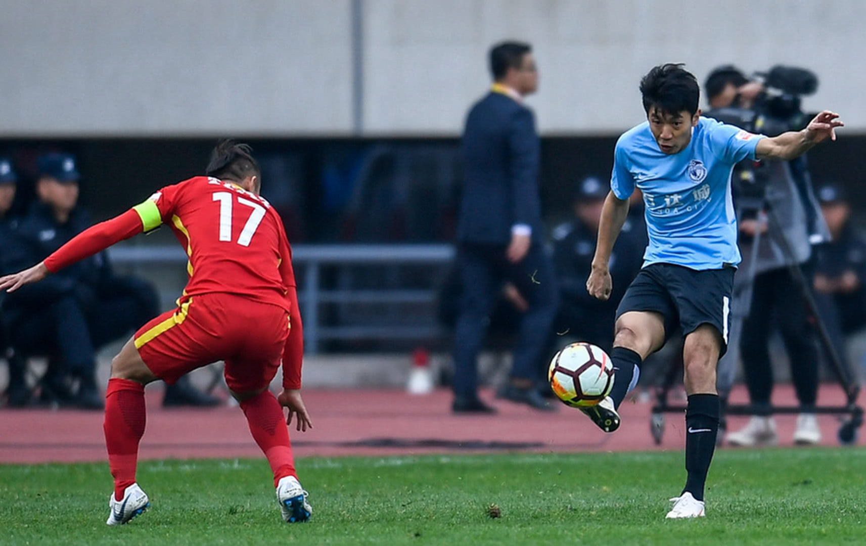 包含曝长春亚泰资金链彻底断裂是降级的主要根源的词条