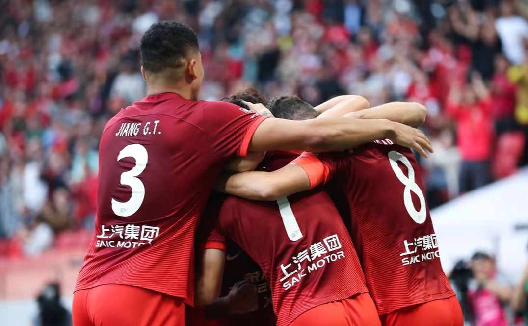 上海海港将对阵大连英博上海海港进攻表现相当突出的简单介绍  第1张