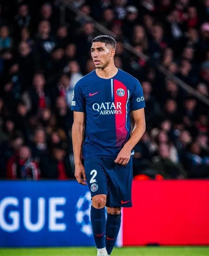 关于阿什拉夫预计缺席3-5周球员将错过多场比赛的信息  第2张