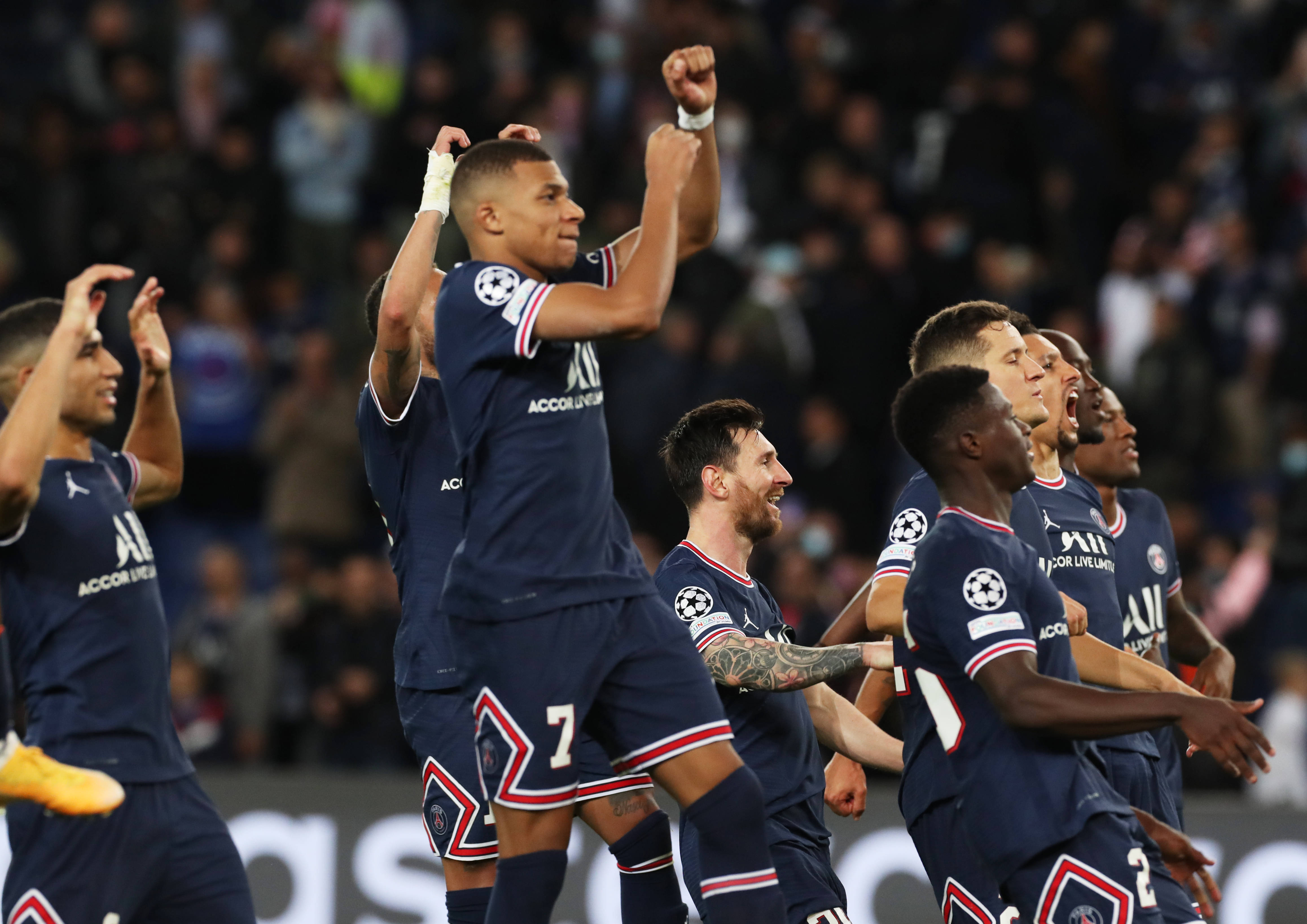 皇马vs巴黎直播在哪看?2025世俱杯半决赛直播入口的简单介绍 第1张 皇马vs巴黎直播在哪看?2025世俱杯半决赛直播入口的简单介绍 第1张